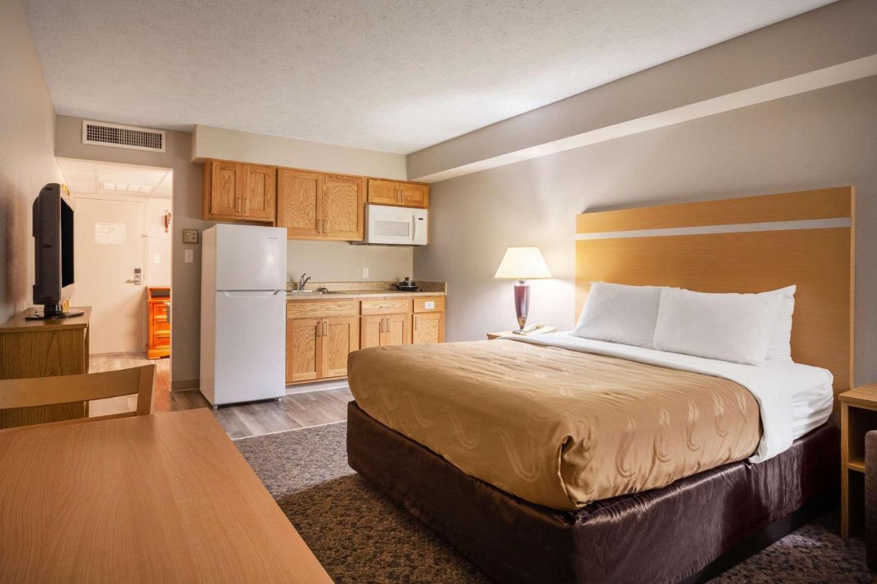 Suburban Studios I-80 Grand Island Doniphan Dış mekan fotoğraf