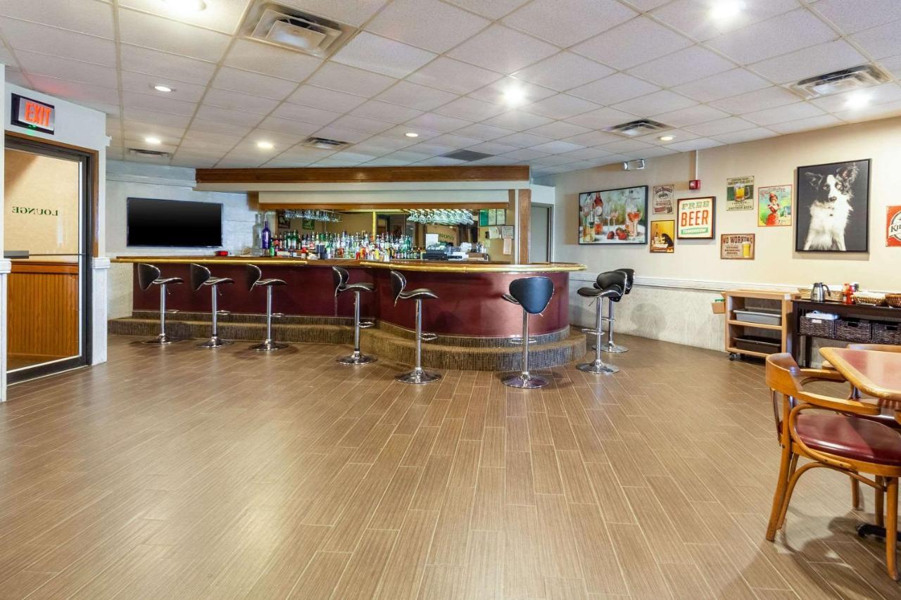 Suburban Studios I-80 Grand Island Doniphan Dış mekan fotoğraf
